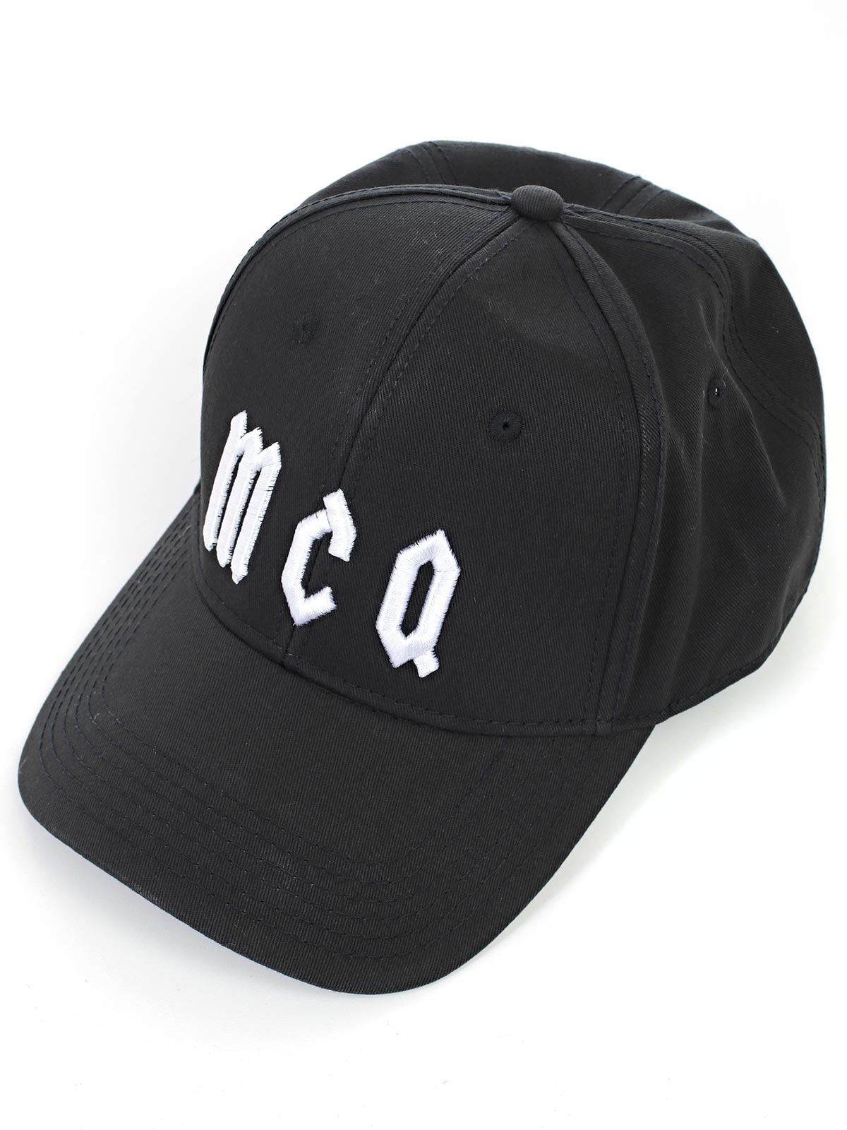 mcq hat